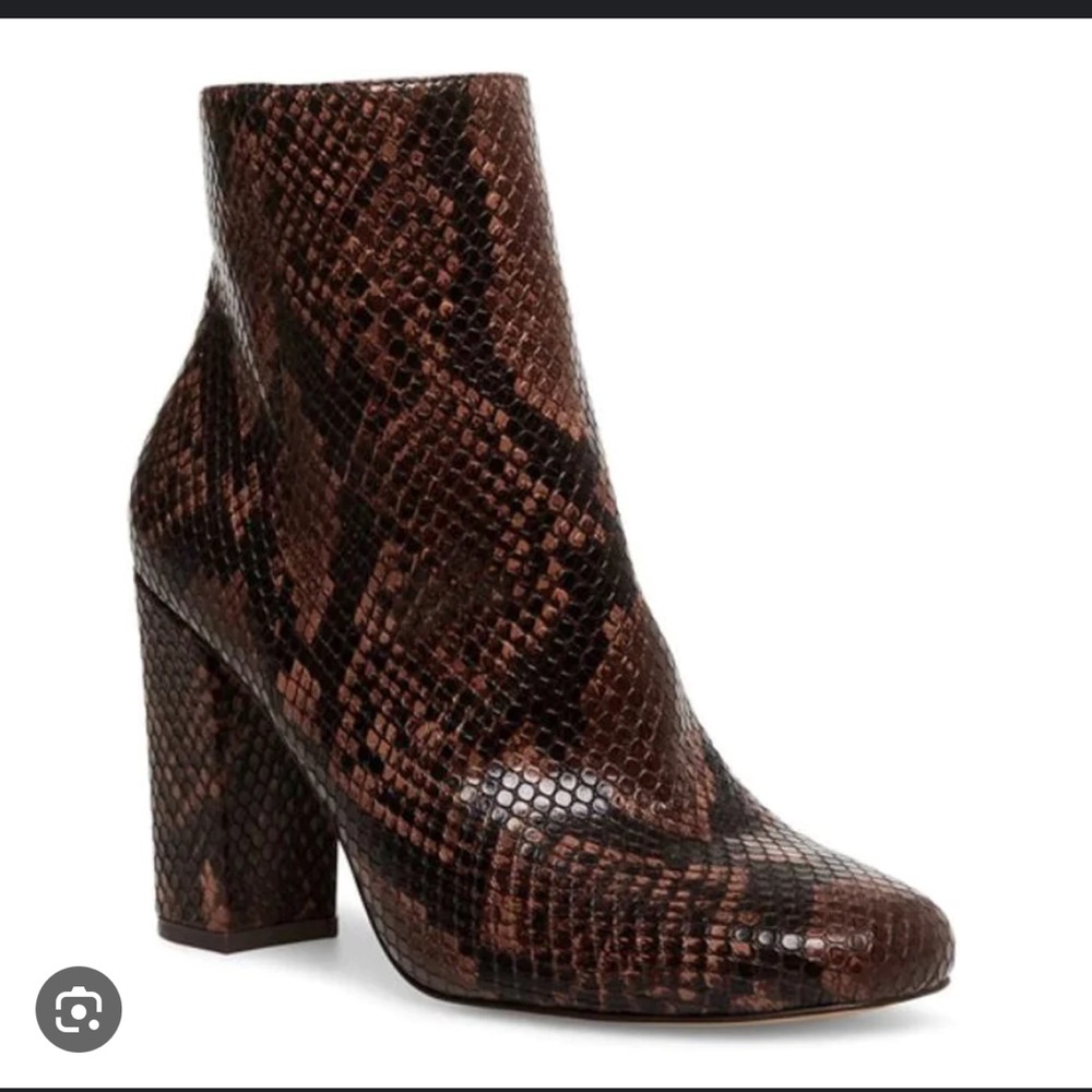 Steve Madden // Pixie Zip Up Bootie - image 1